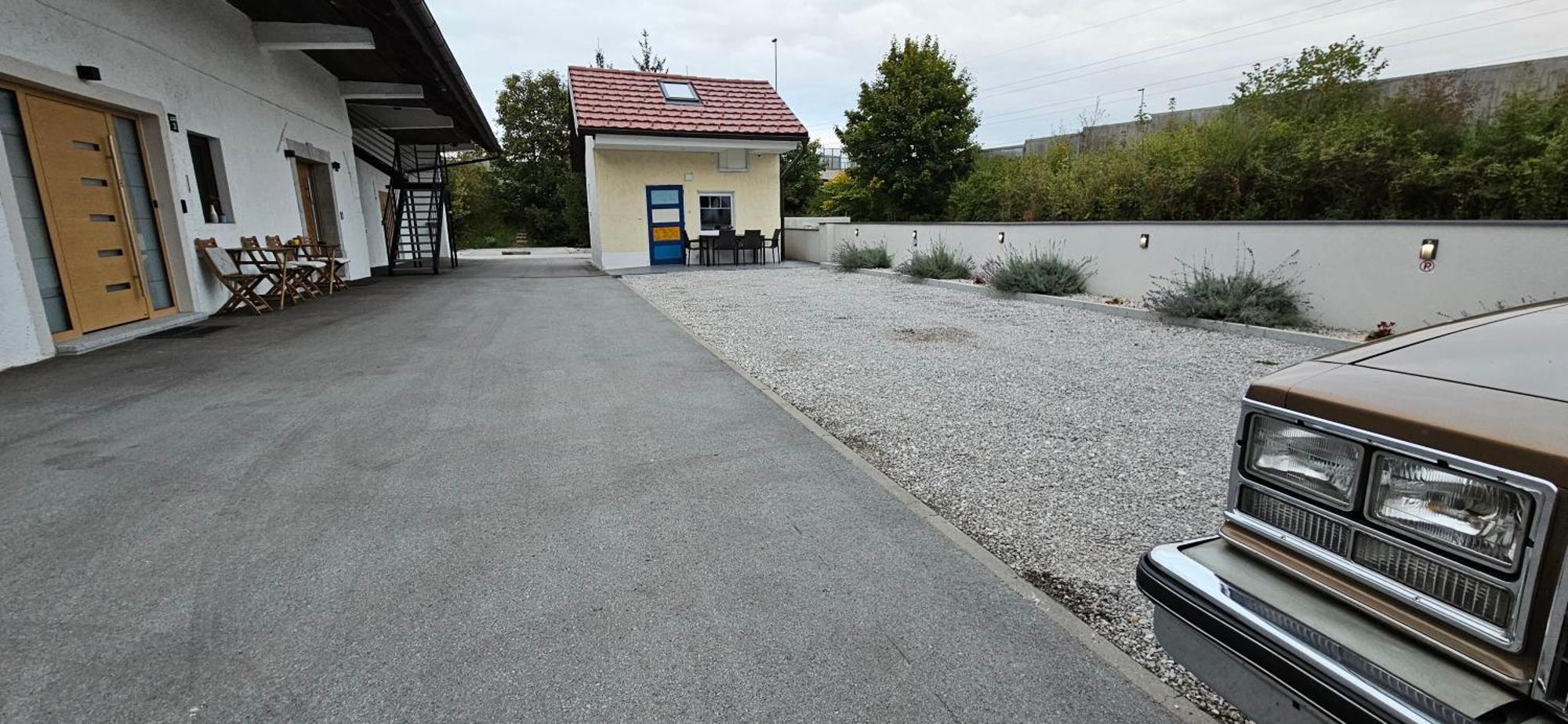 Appprusnik Lejlighed Ljubljana Eksteriør billede